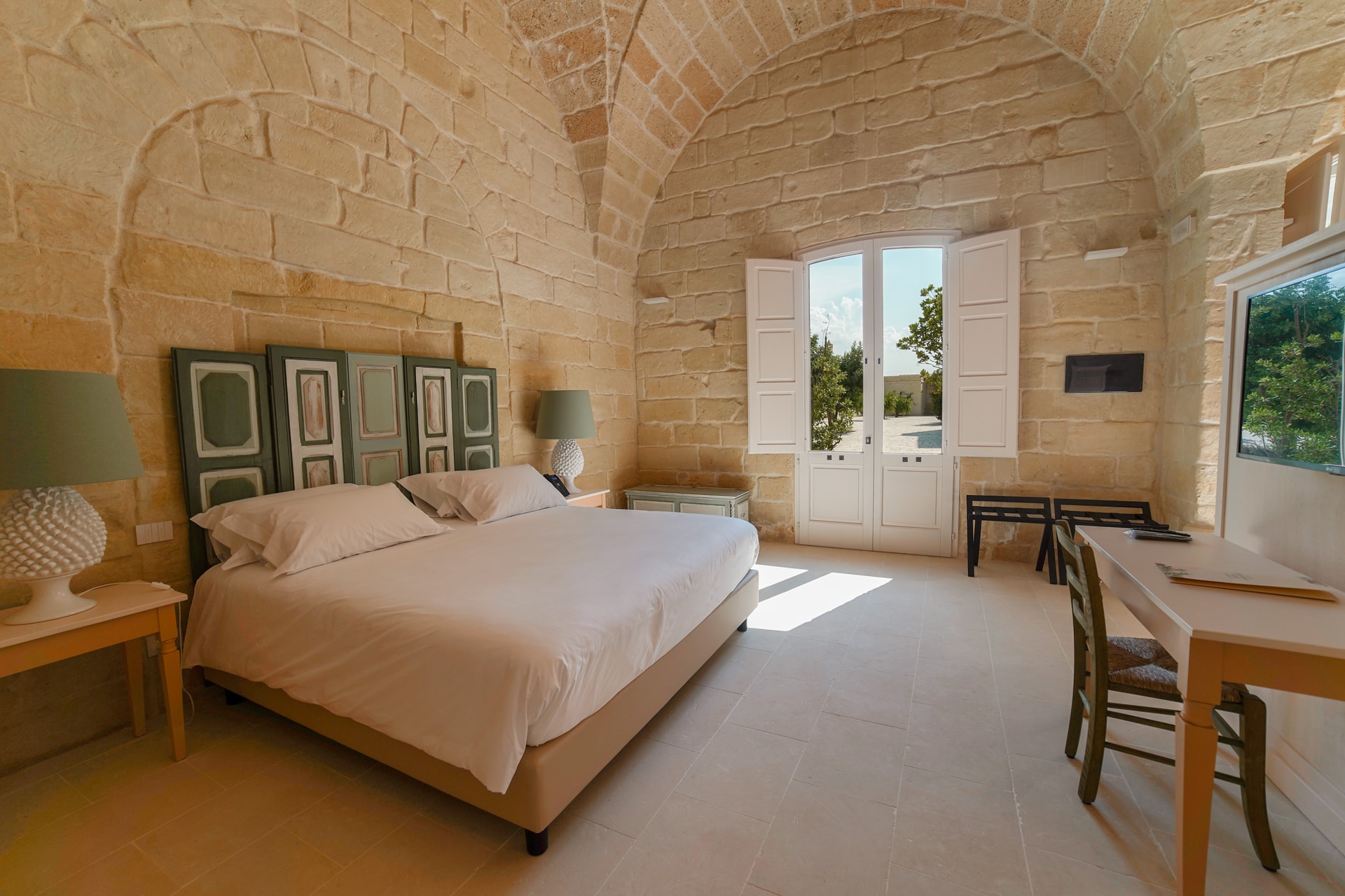 LiLei - Masseria tipica del Salento e Ospitalità Rurale a Lecce e Provincia, Agriturismo Lecce, Masseria, Mare, Masseria Rurale, Camere, | tenuta lecce | matrimonio in masseria salento | masserie salento cena | allestimento matrimonio country chic | masserie a lecce e dintorni