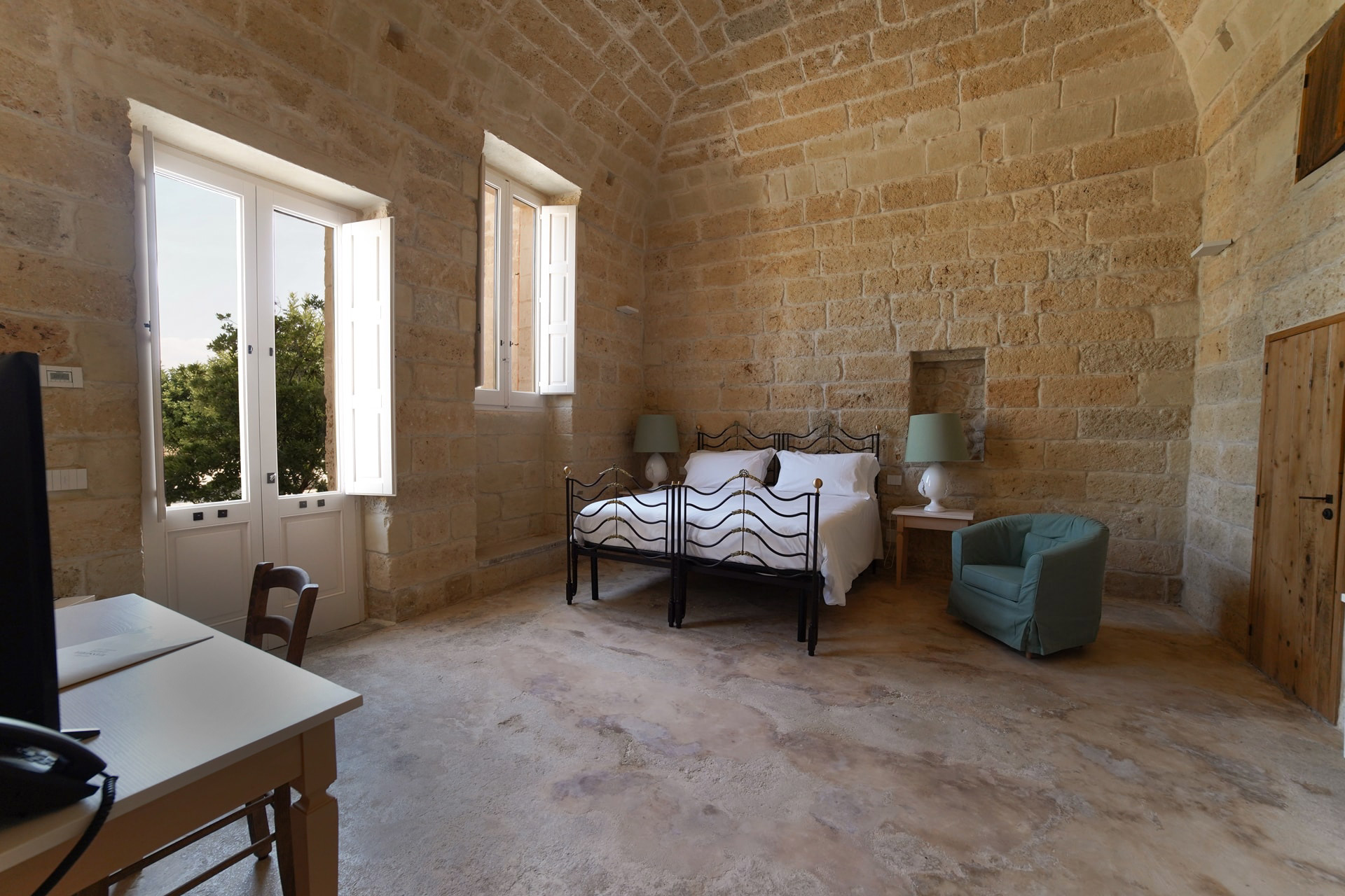 LiLei - Masseria tipica del Salento e Ospitalità Rurale a Lecce e Provincia, Agriturismo Lecce, Masseria, Mare, Masseria Rurale, Camere, | tenuta lecce | matrimonio in masseria salento | masserie salento cena | allestimento matrimonio country chic | masserie a lecce e dintorni